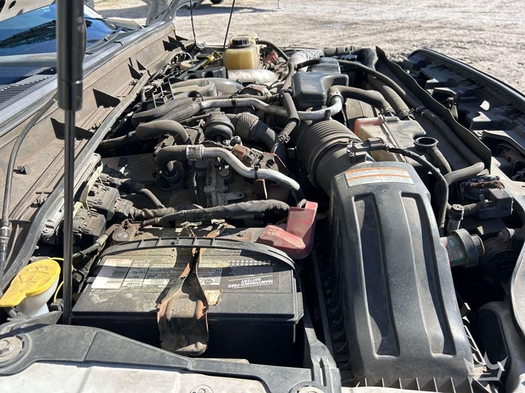 2014-ford-f550-image-8