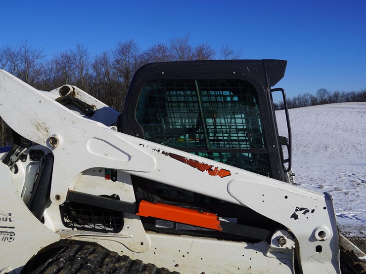 2019-bobcat-t770-image-52