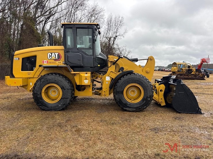 caterpillar-926-image-2