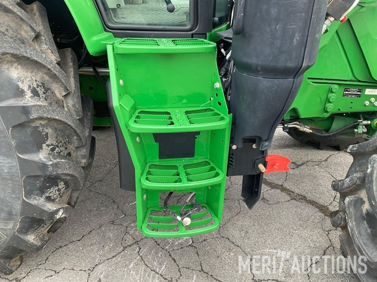 2024-john-deere-6130m-image-41