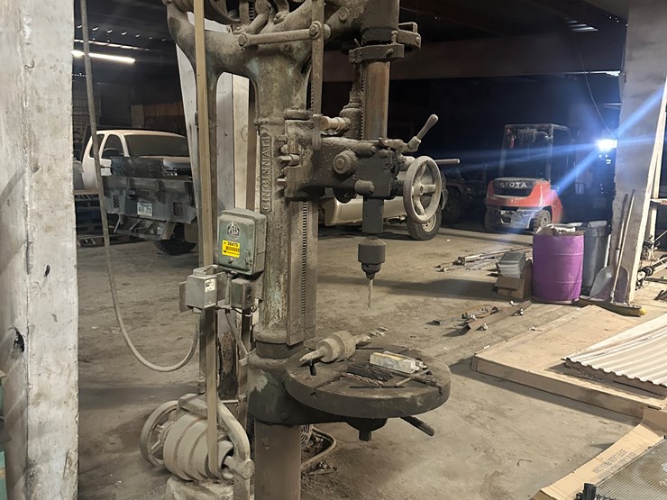 #38470-•-allen-bradley-cincinnati-drill-press-image-2