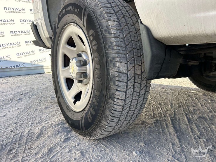 2016-chevrolet-silverado-1500-image-24