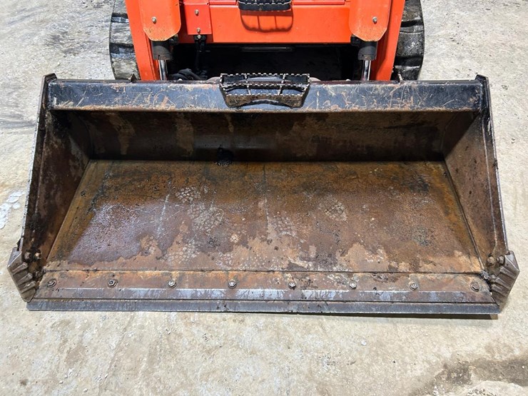 2022-kubota-svl75-2-image-9