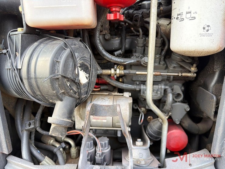 2018-bobcat-e10-image-12