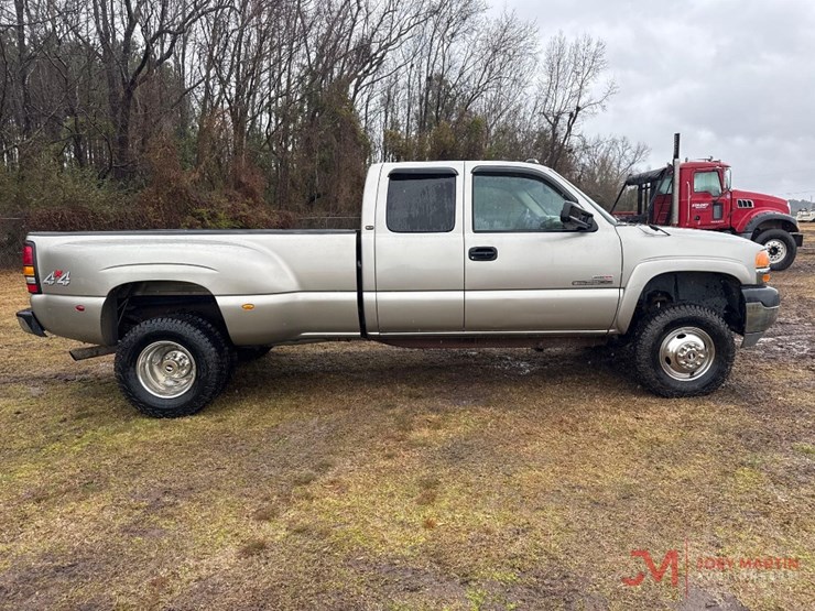 2001-sierra-3500-pickup-truck-image-28