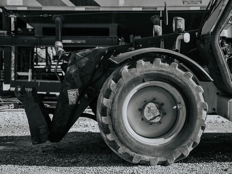 2005-bobcat-v723-image-56