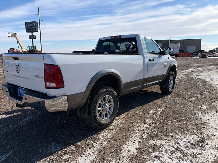 2012-dodge-ram-2500-image-3