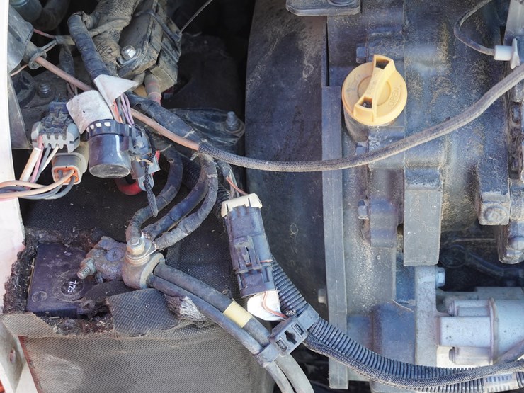 2019-bobcat-t770-image-42