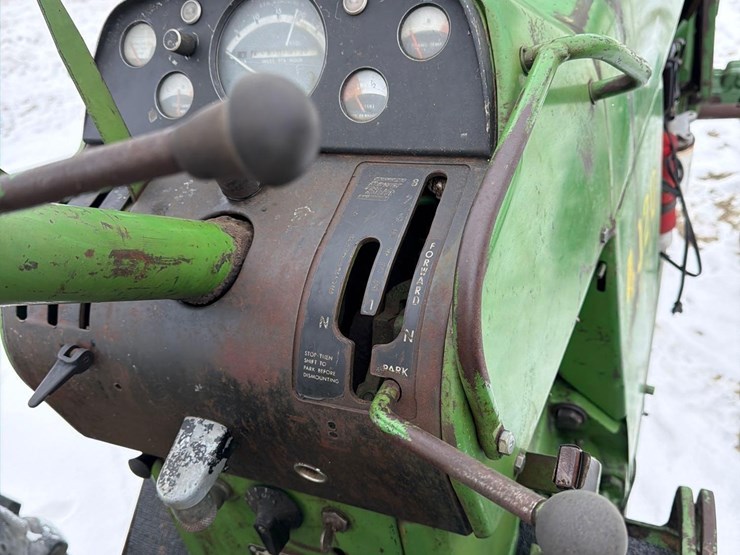 john-deere-4020-image-14