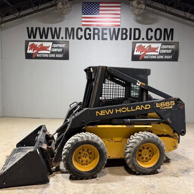 NEW HOLLAND LX665