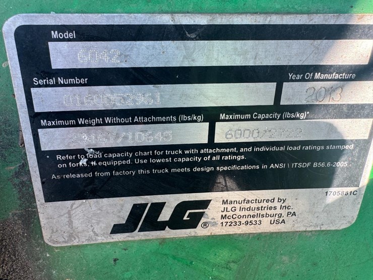 2013-sky-trak-6042-image-36