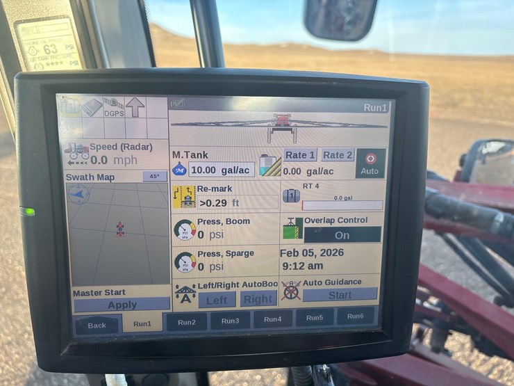 2013-case-ih-4430-patriot-sprayer-image-30