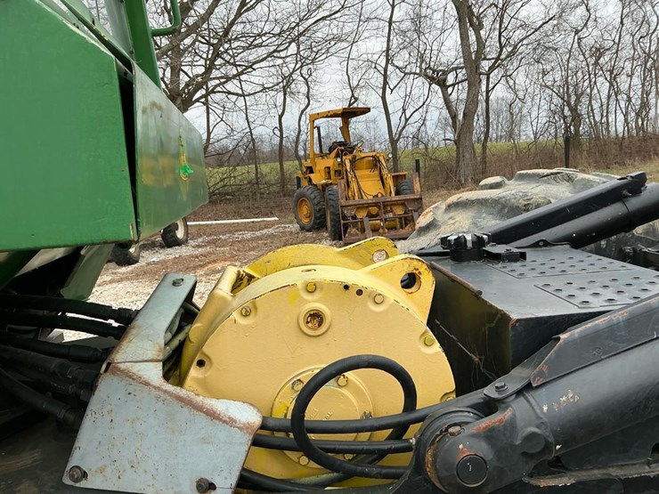2010-deere-648h-image-54