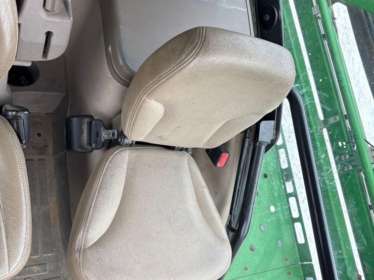 2018-john-deere-r4045-image-51