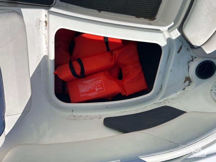 yamaha-sx190-boat-with-s/a-trailer-image-12