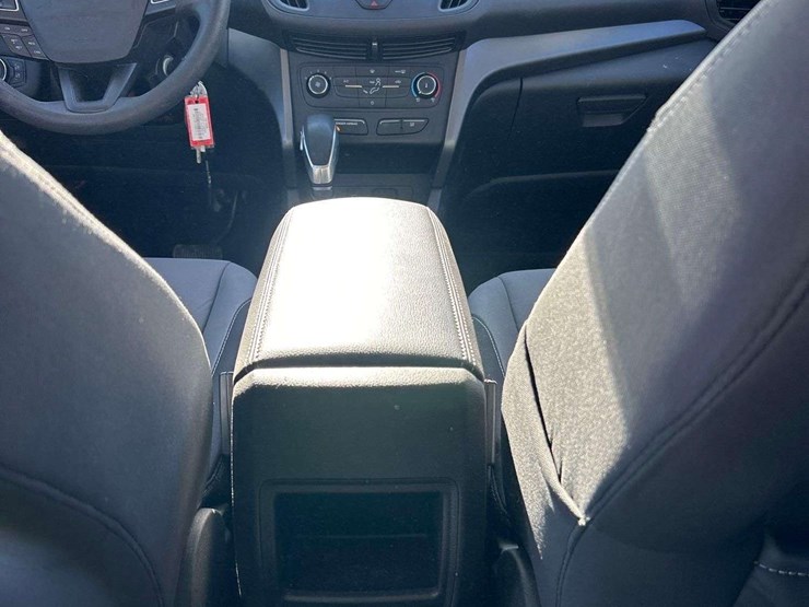 2017-ford-escape-image-22