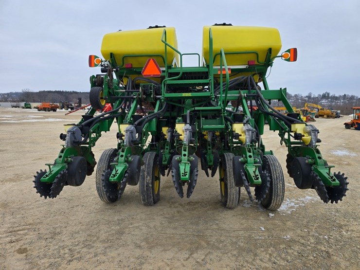 john-deere-1790-image-4