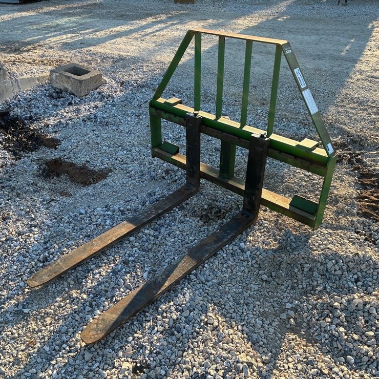 Armstrong Ag 48” Tractor Loader Pallet Forks