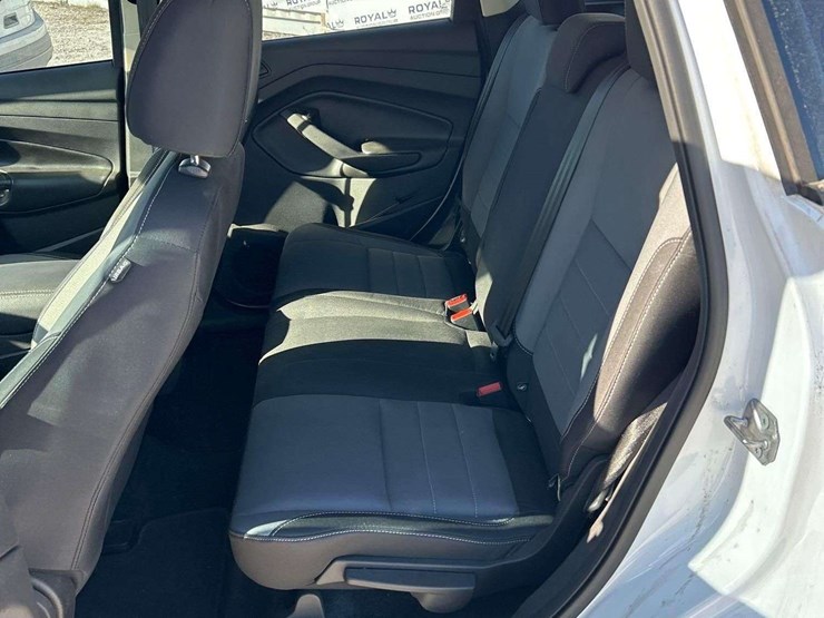 2017-ford-escape-image-21