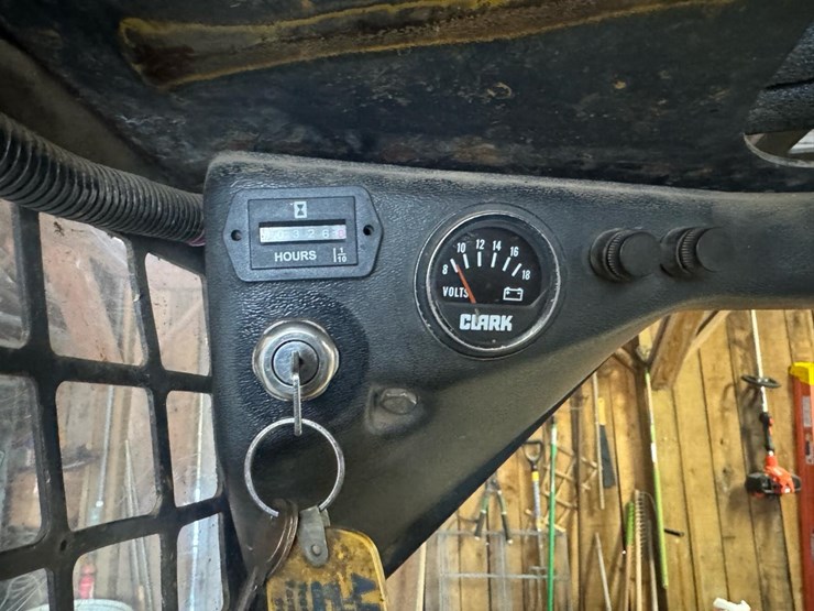 1988-bobcat-843-image-23