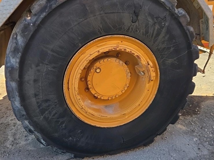 2006-case-330-image-6