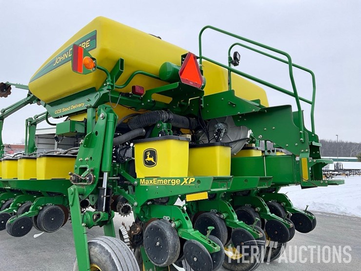 2012-john-deere-1770nt-ccs-image-14