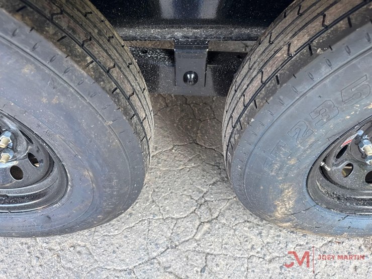 new-2026-x-star-deckover-tandem-axle-trailer-image-8