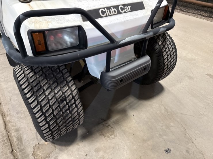 2009-club-car-carryall-252-image-13