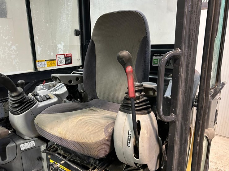 2018-deere-60g-image-20