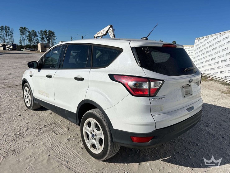 2017-ford-escape-image-4