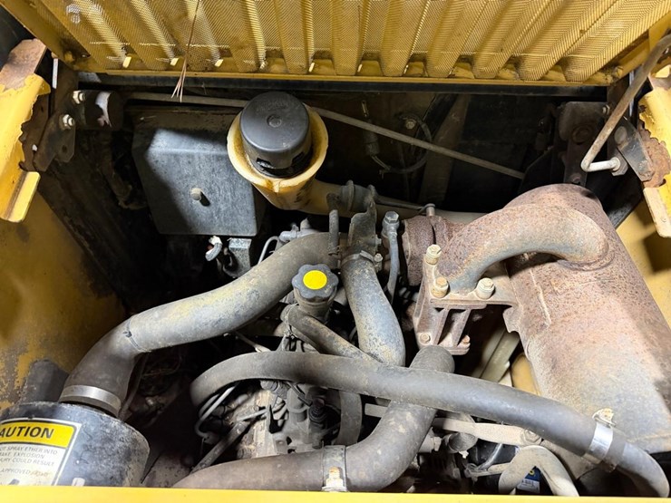 new-holland-lx665-image-13