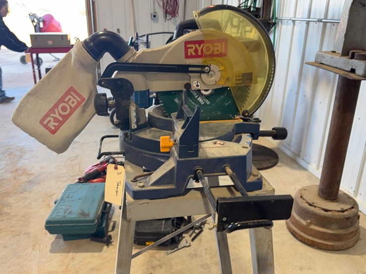 ryobi-miter-saw-image-2