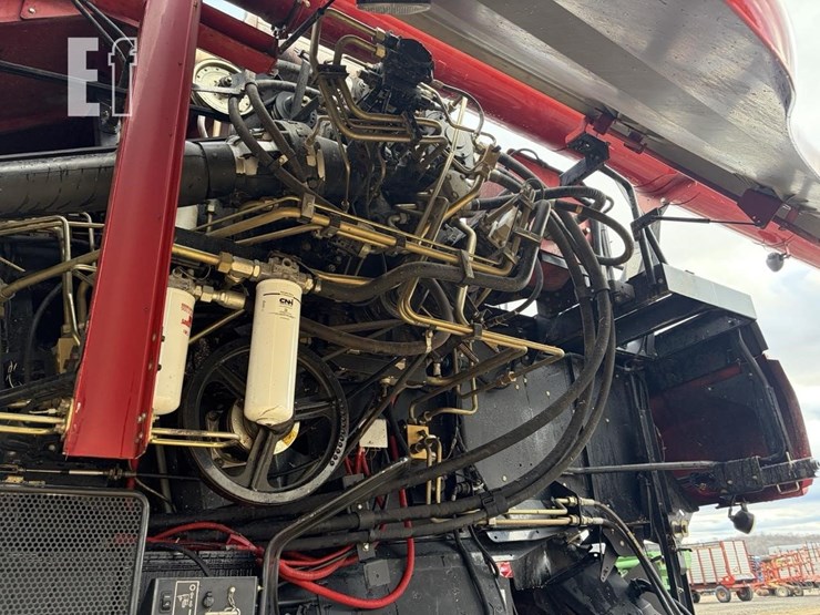 2012-case-ih-7120-image-14