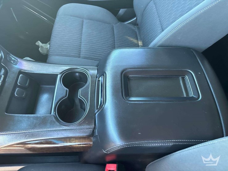 2018-chevrolet-tahoe-image-15