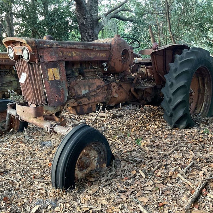 MINNEAPOLIS MOLINE M5