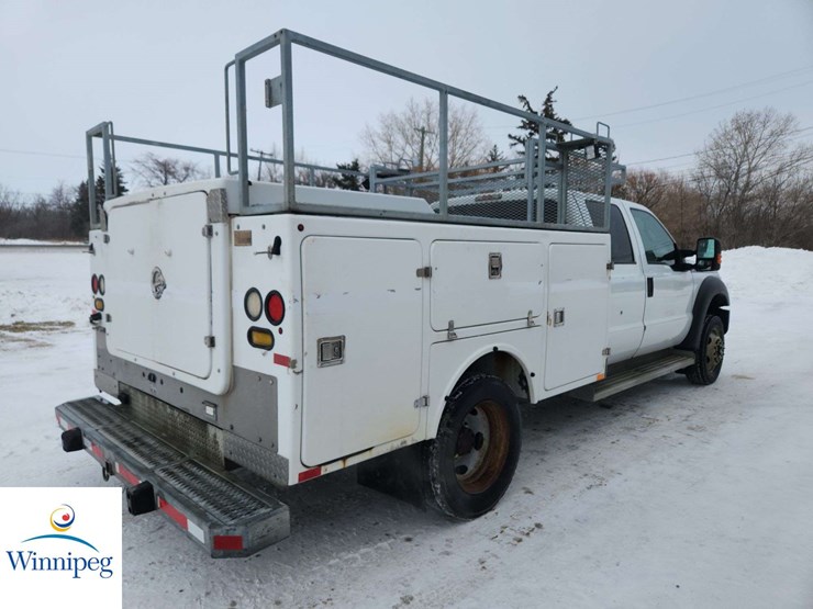 2013-ford-f550-image-3