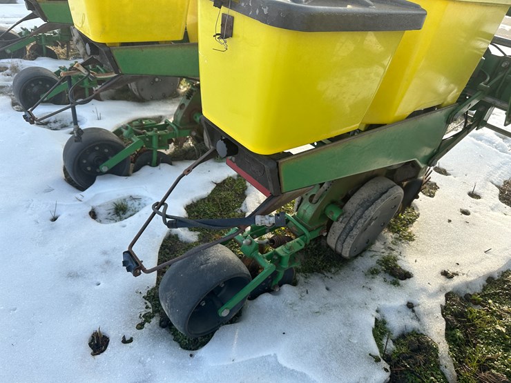 john-deere-1720-image-54