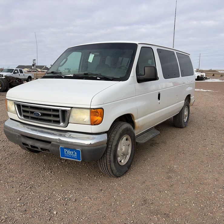 2007 Ford Econoline Van