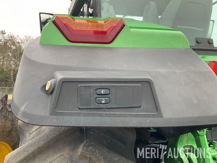 2024-john-deere-8r-250-image-23