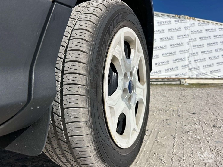 2017-ford-escape-image-23