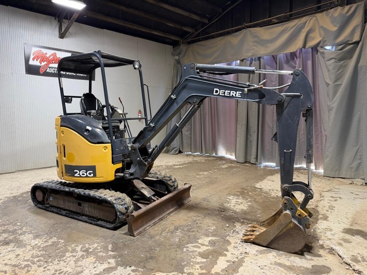 2016-deere-26g-image-7