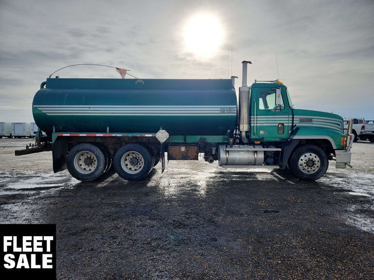 1993-mack-ch613-image-8