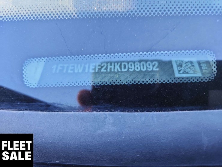 2017-ford-f150-image-39