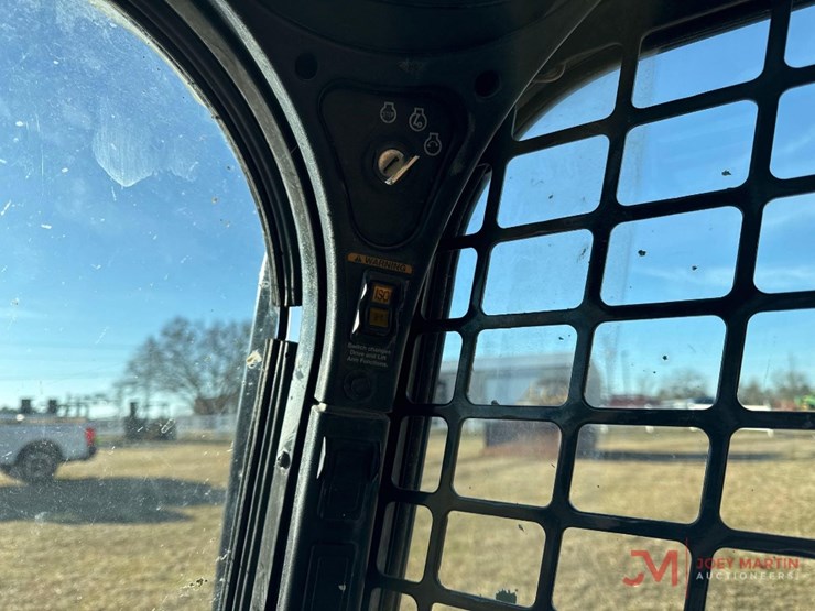 2019-bobcat-t770-image-18