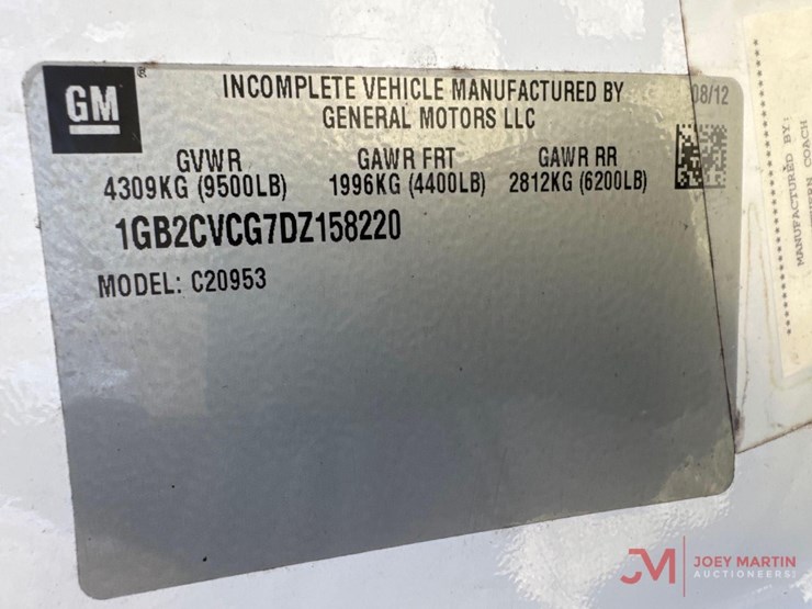 2013-chevrolet-2500-image-36