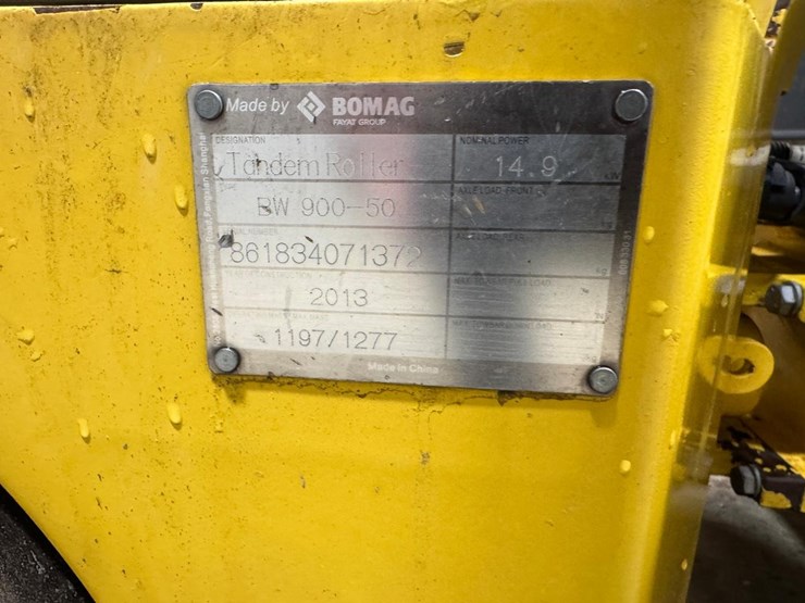 2013-bomag-bw900-50-image-23
