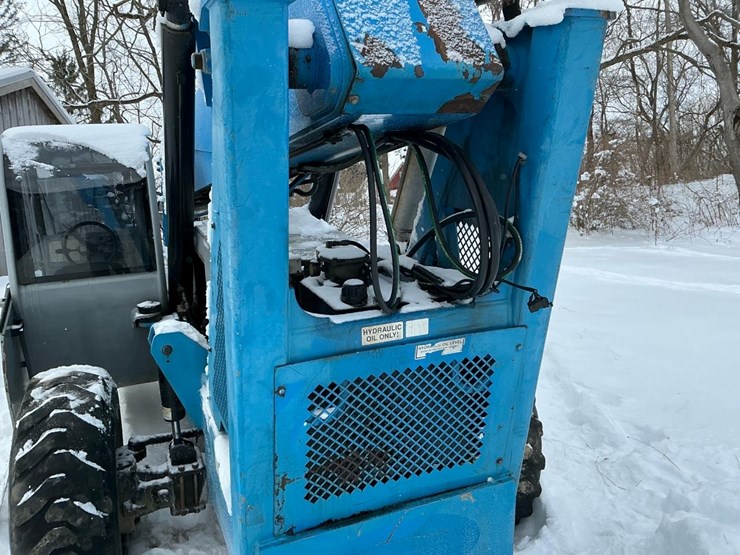 2006-genie-gth1056-image-48