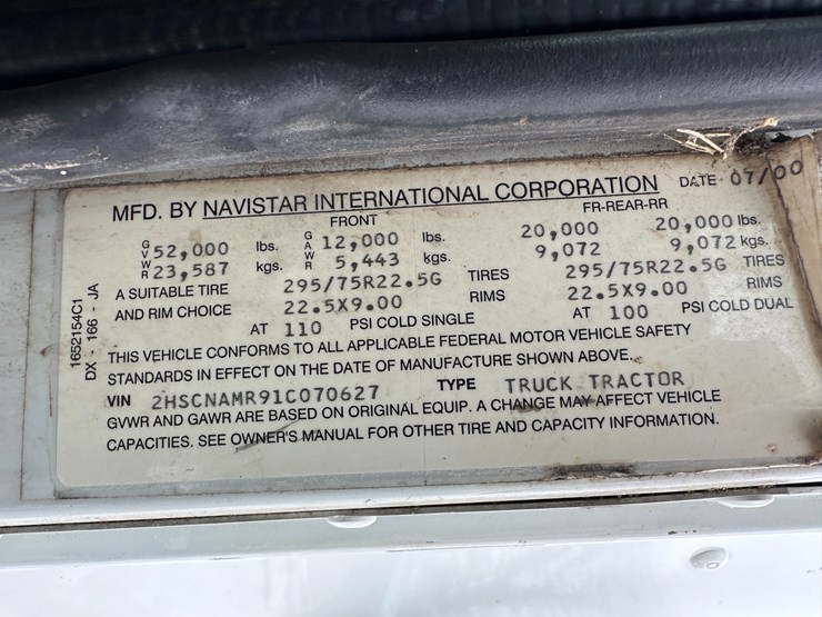 2001-international-2001-image-75