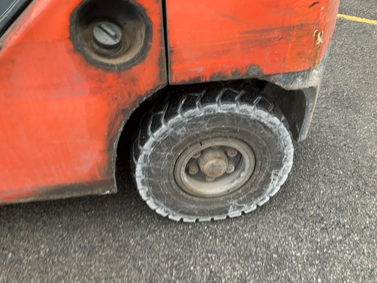 2018-toyota-8fdu25-image-34