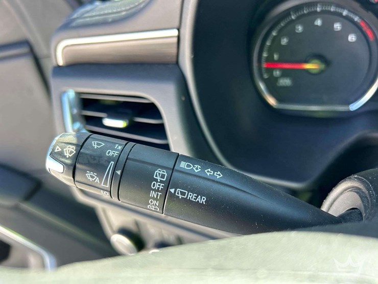 2022-chevrolet-tahoe-image-14